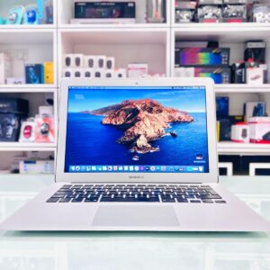 MACBOOK AIR 2015 - INTEL I5 / 8GB RAM /256GB SSD /13 INCH